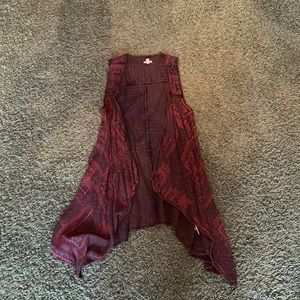 Ecote sleeveless tunic, size small